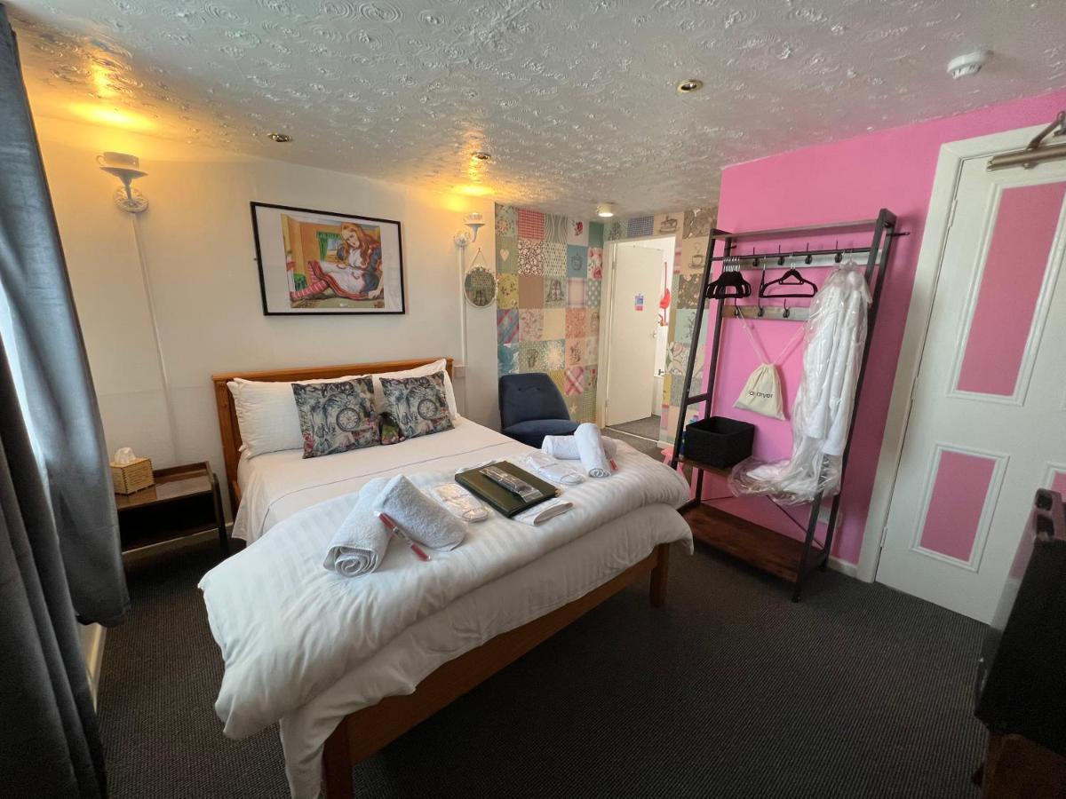 Raffles 4* Blackpool