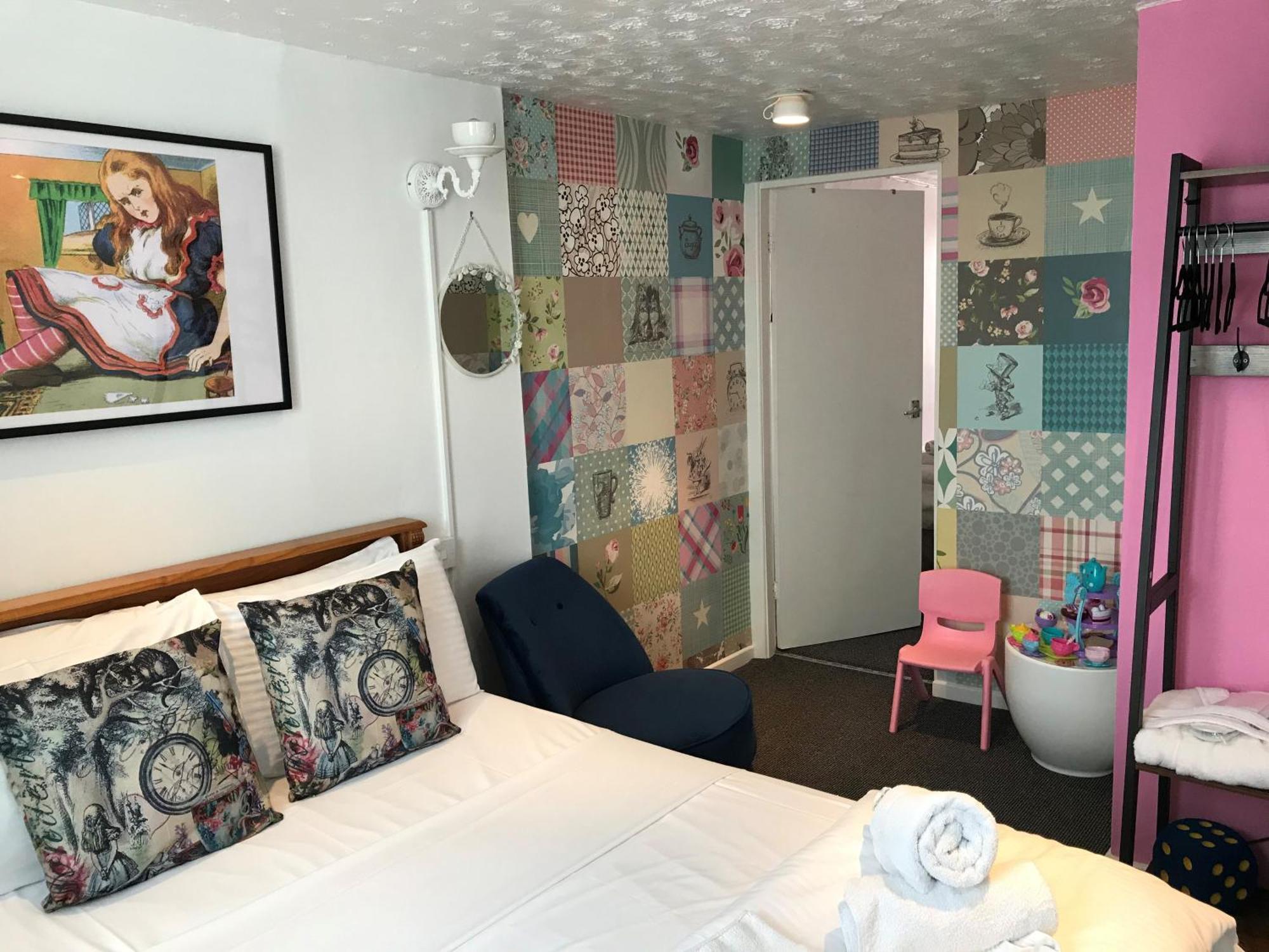 Hotel Raffles 4*